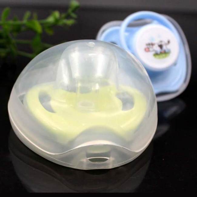 Portable Baby Nipple Box Boy Girl Infant Pacifier Cradle Case Holder Soother Box