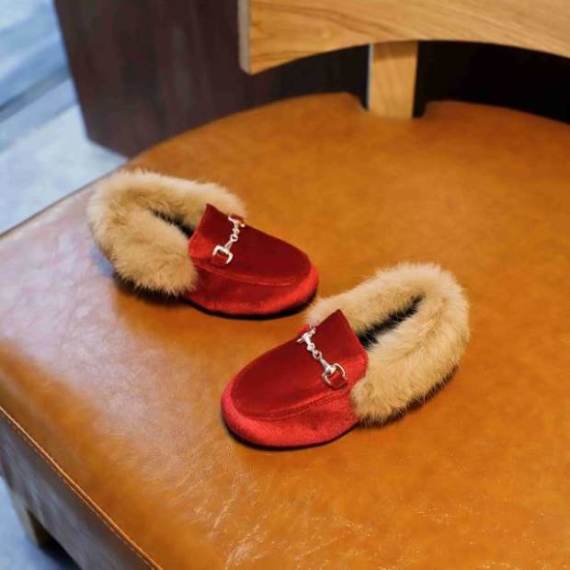 Kids Shoes Winter Warm Boys Girls Fashion Shoe Black Red Fur Flat Slip On Non-slip Kids Shoes Quality Leather New Hot Shoes